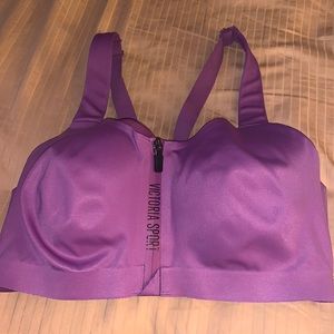 Victoria Sport Bra